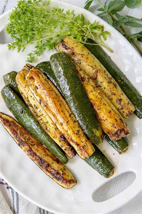 Roasted Zucchini That Isnt Soggy Recipe How To Cook Zucchini