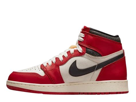 Jordan 1 Retro High Og Chicago Lost And Found Gs