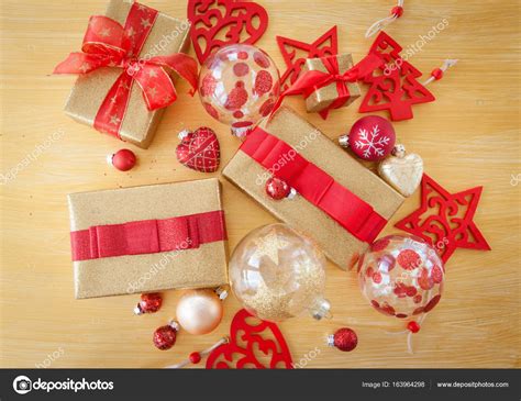 Pretty wrapped parcels for christmas Stock Photo by ©BarbaraNeveu 163964298