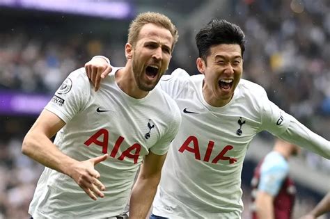 Antonio Conte Handed Son Heung Min Warning As Gary Neville Makes M