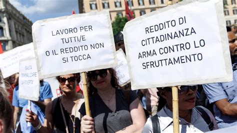 Reddito Di Cittadinanza Cosa Succede Ora Dopo Lo Stop Per Migliaia Di