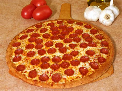 28 Photos Of Pepperoni Pizza | Riot Fest