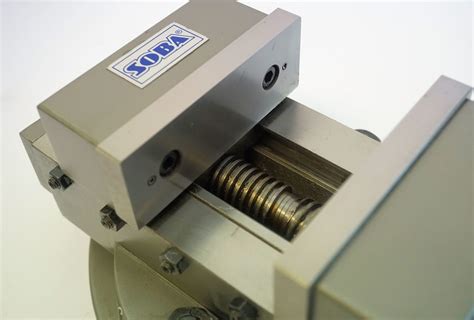 Soba Inch Precision Self Centering Machine Vice With Swivel Base