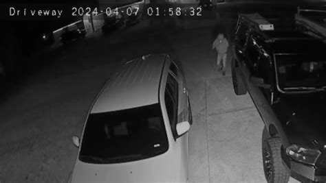 Attempted Car Break In Caught On Camera