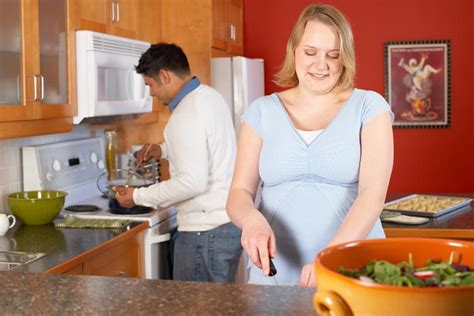 Obese Woman And The Health Risks Of Obesity During Pregnancy Pregnancy Here We Go