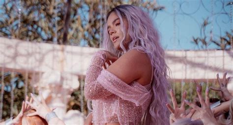 Tusa Versión en inglés de Karol G y Nicki Minaj ya suena en Estados