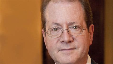 Barry Glassner: How one college pushes grads to give (column