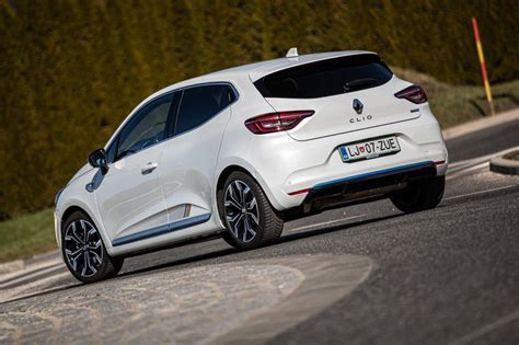 Краткий тест Renault Clio E Tech 140 Edition 2020 Clio как