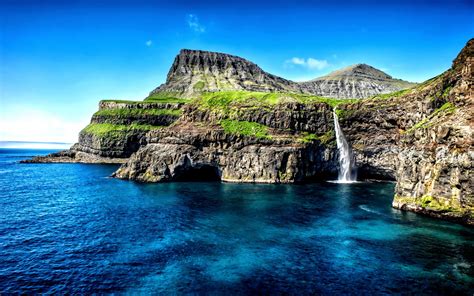 Hawaii Islands Waterfall Wallpapers Hd Wallpapers Id 19529