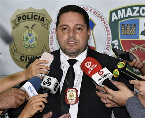 Homens S O Presos Por Utilizar Fotos De Delegados Para Cometer Crimes Ssp