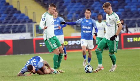 Ruch Chorz W Radomiak Debiut Trenera Wosia Na Stadionie L Skim Bez