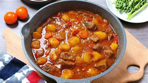 Tocanita De Vita Cu Legume Carne De Vita Cu Legume Bucataria Mariei