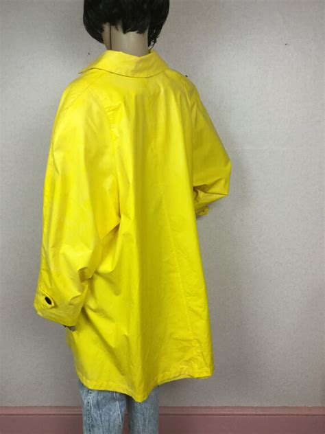 Vintage 80s Vinyl Rain Slicker Bright Yellow Vinyl M Gem