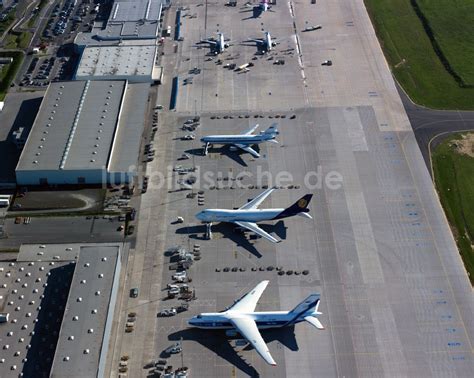 Luftaufnahme Lautzenhausen Gel Nde Des Flughafen Frankfurt Hahn In