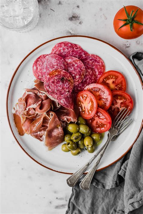 Meat And Olive Plate Keto Lunch Healthful Pursuit