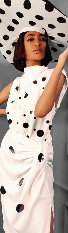 Pin by Rubén Dario Veras on fashionistas Polka dots fashion Fashion