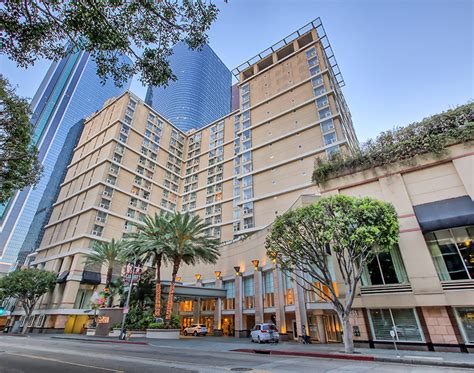 Omni Los Angeles Hotel at California Plaza | Hotel Meeting Space | Event Facilities