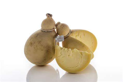 Caciocavallo Di Agnone P A T Stagionato Del Caseificio Di Nucci Scoprilo