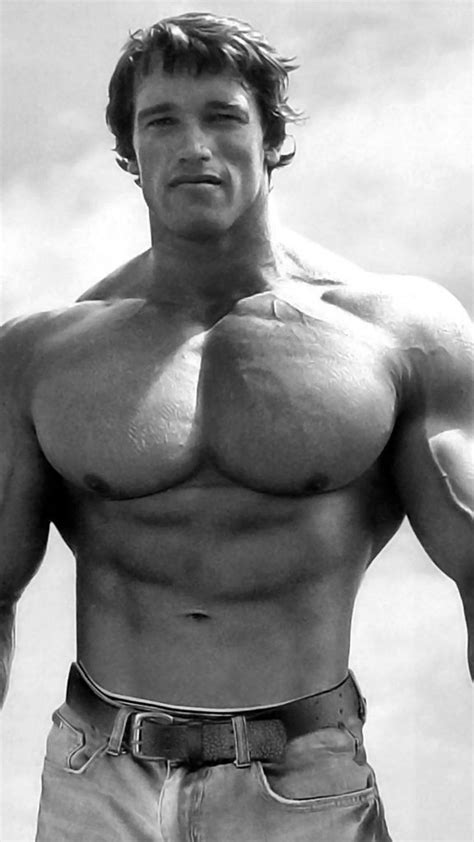 100 Arnold Schwarzenegger Pictures