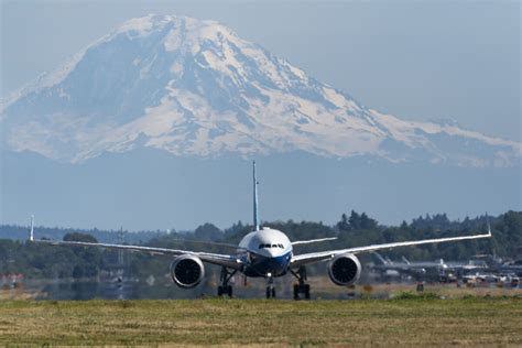 What's Happened To The Boeing 777-8X? - Simple Flying