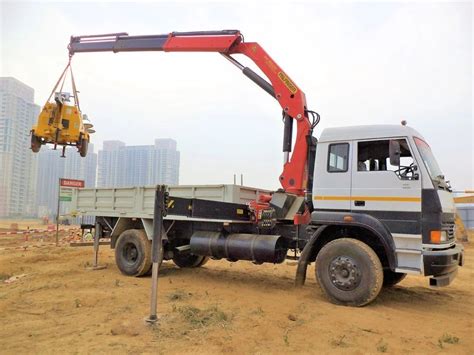 Potain Tower Crane Rental Service Boom Length M Max Lifting