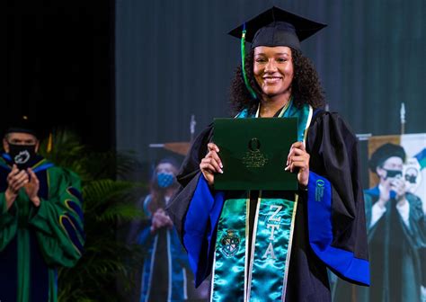 Florida Gulf Coast University's 2021 graduation ceremony