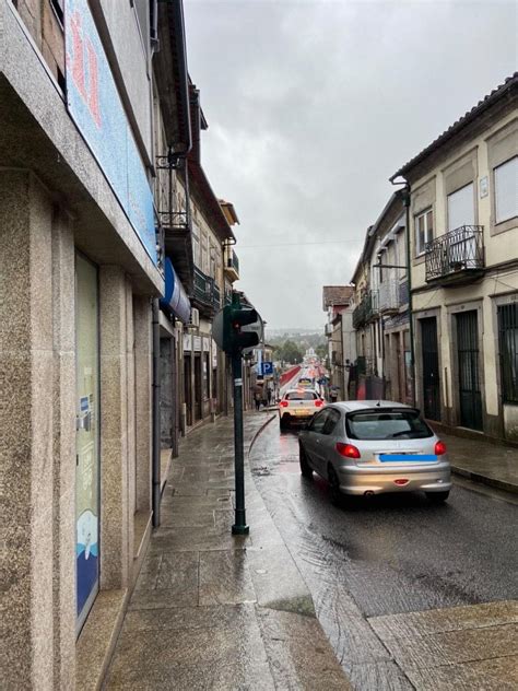 Vila Real em alerta Laranja devido à chuva e vento Universidade FM