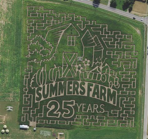 Famous Corn Maze at Summers Farm