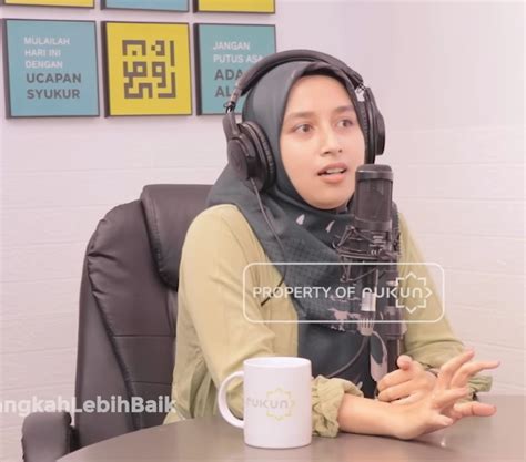 Kisah Wanita Cantik Pembenci Islam Yang Jadi Mualaf Hari Kemudian