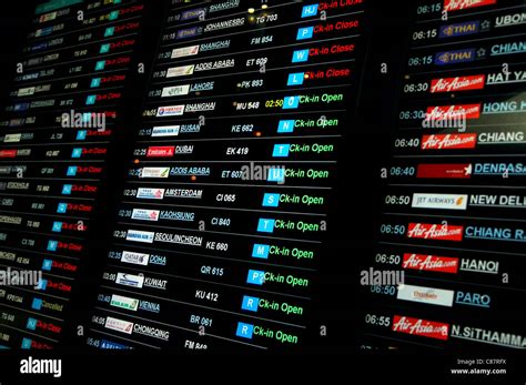 Bangkok Airport Departure Board Hi Res Stock Photography And Images Alamy