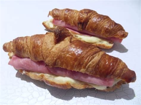 Croissant Au Jambon Un Classique Au Cake Factory Recette Croissant