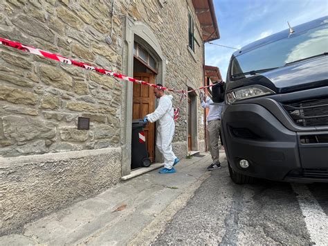 Accoltellata Dal Compagno La Enne Vigile Ma Resta In Prognosi