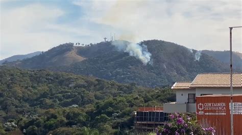 Mata Do Cristo Em Pouso Alegre Volta A Pegar Fogo Pelo Menos Dois