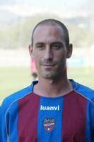 Luis Manuel Rubiales firma su renovación con Levante UD por dos ...