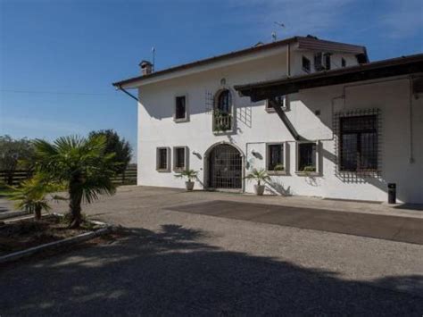 Tenuta PARAVANO, Savorgnano (updated prices 2024)