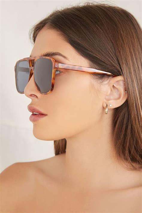 Tortoiseshell Aviator Sunglasses