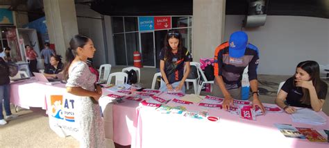 Participantes De La Carrera Rosa En Mazatl N Acuden A Recoger Su