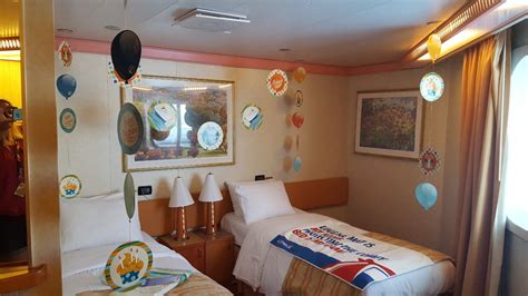 Interior Stateroom Cabin Category 4j Carnival Valor