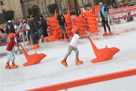 Lo que debes saber para ingresar a la pista de hielo del Zócalo