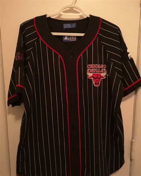 23 Michael Jordan Chicago Bulls Black Pinstripe Mens Throwback Jersey M