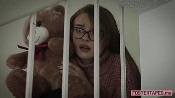 Hot Babe Swallowed Huge Dick XNXX