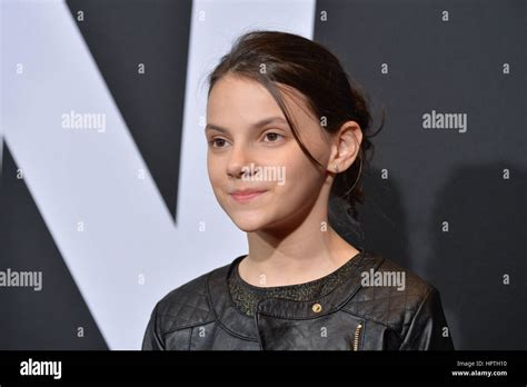 Dafne Keen High Resolution Stock Photography And Images Alamy