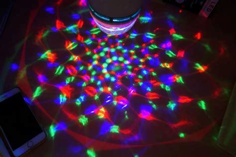 Lampes De Sc Ne Ampoule Led Disco E W Rgb Color E Auto Rotation