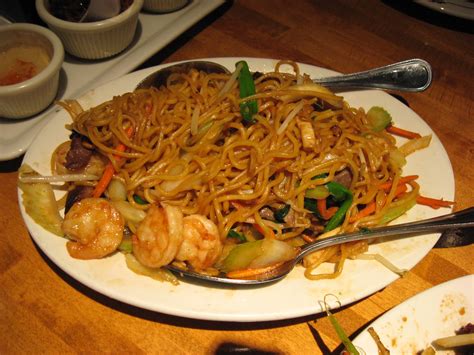 Pf Changs Lo Mein Combo Pf Changs Thin Noodles G Flickr