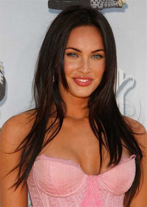 20 Super Inspiring Megan Fox Hairstyles - Discover Yourself as a Celebrity