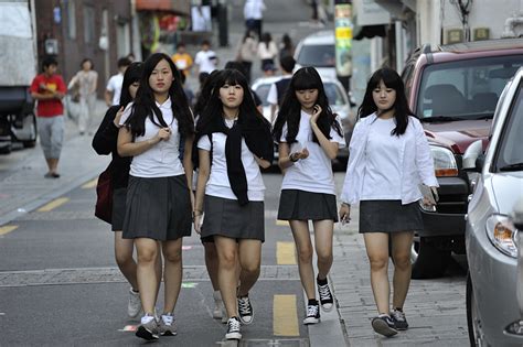 japanese vs south korean school uniforms - Random - OneHallyu