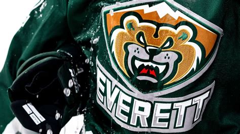 Everett Silvertips Vs Portland Winterhawks At Angel Of The Winds Arena