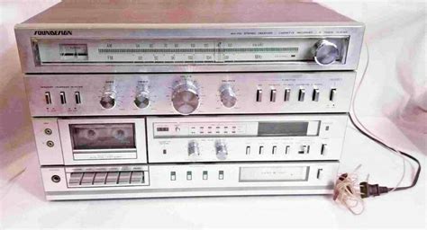 Soundesign Stereo Receiver Am Fm Radio Cassette Recorder And 8 Track Player 5959 Soundesign