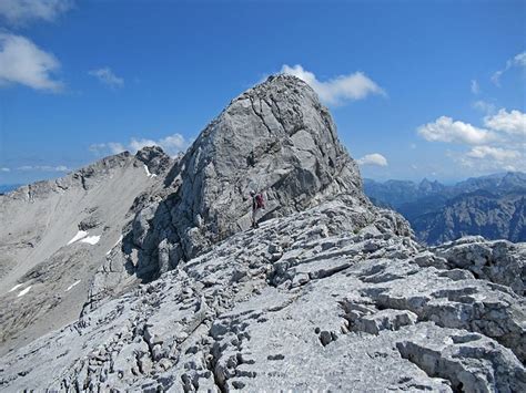 Los Geht S Ber Eine Zerfressene Platte Geht Es Gen Hikr Org