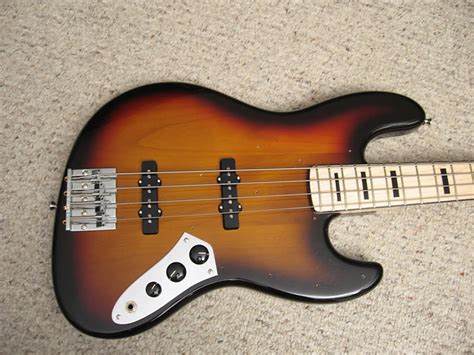 Mim Fender Geddy Lee Jazz Bass